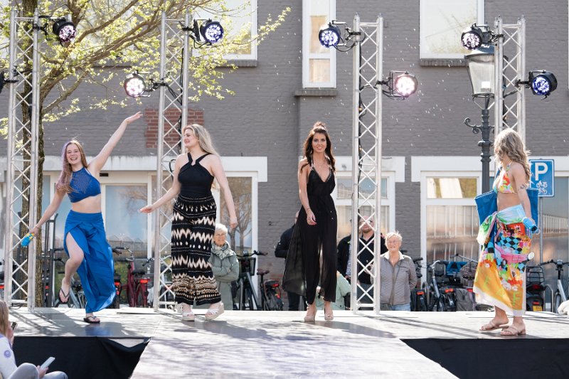 Modeshow 289_.jpg